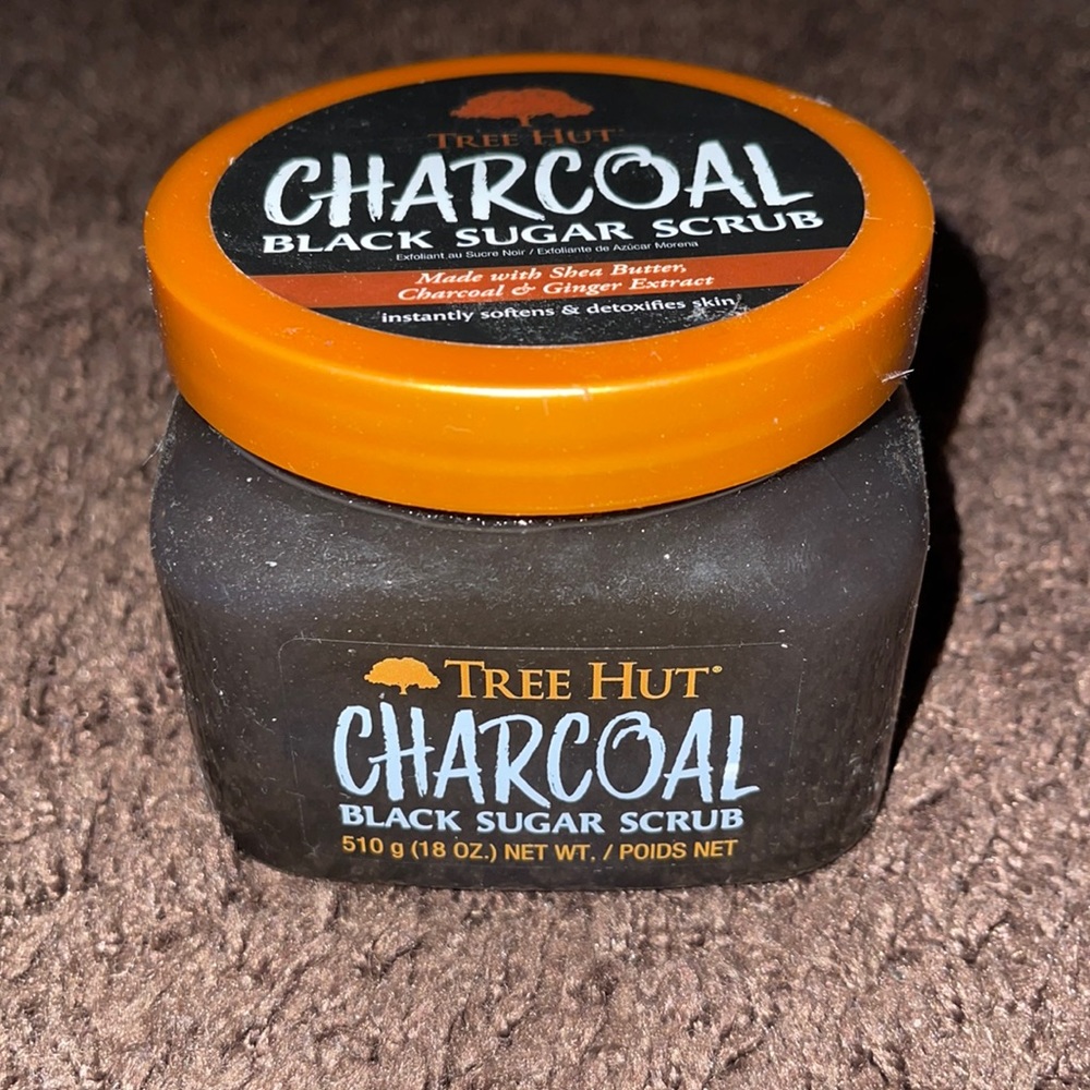 Rare treehut body scrub